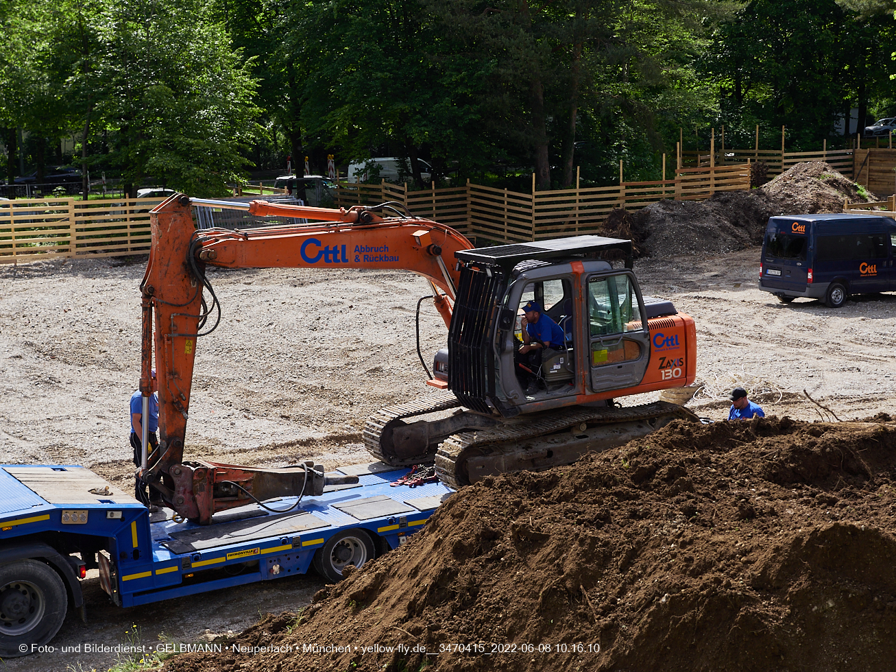 08.06.2022 - Baustelle zur Mütterberatung und Haus für Kinder